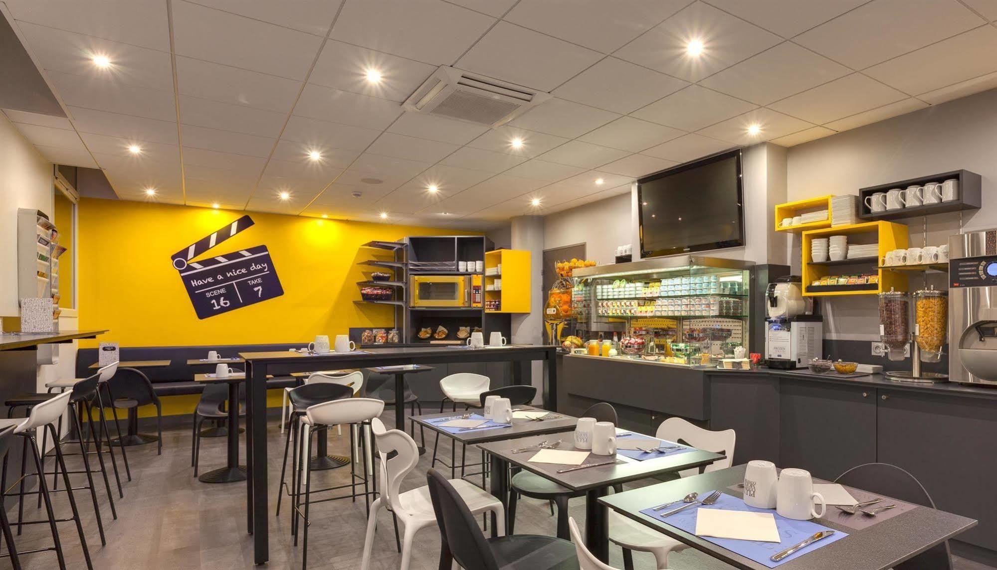 Kyriad Centre Gare Hotel 3*